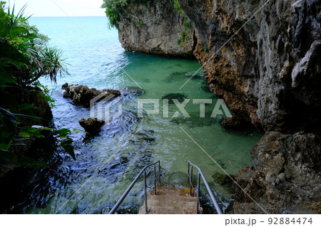 伊原間サビチ鍾乳洞 - 石垣市字伊原間 自然地名Yahoo!マップ