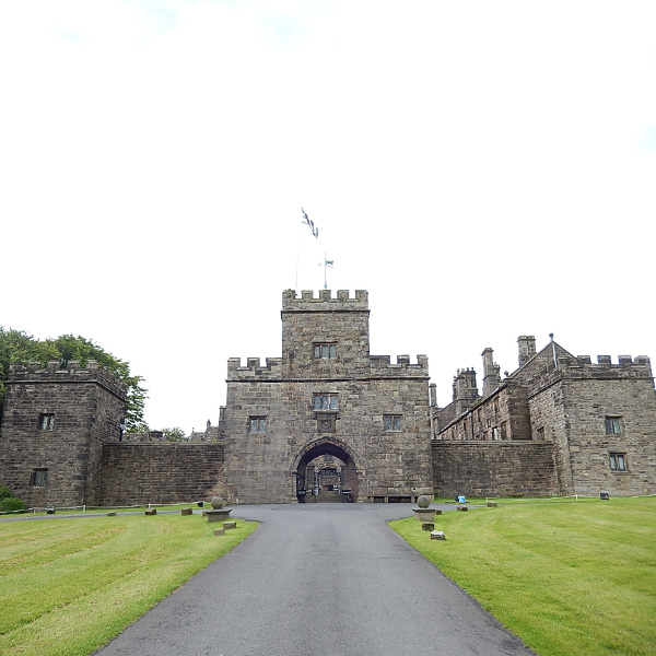 花より男子のロケ地へ！「ブリティッシュヒルズ」のマナーハウスツアーだべした