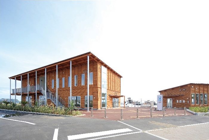 湘南 鎌倉・藤沢・江ノ島・茅ヶ崎・平塚の無料シャワーが使える場所特集！サーファーも必見！湘南ブログ