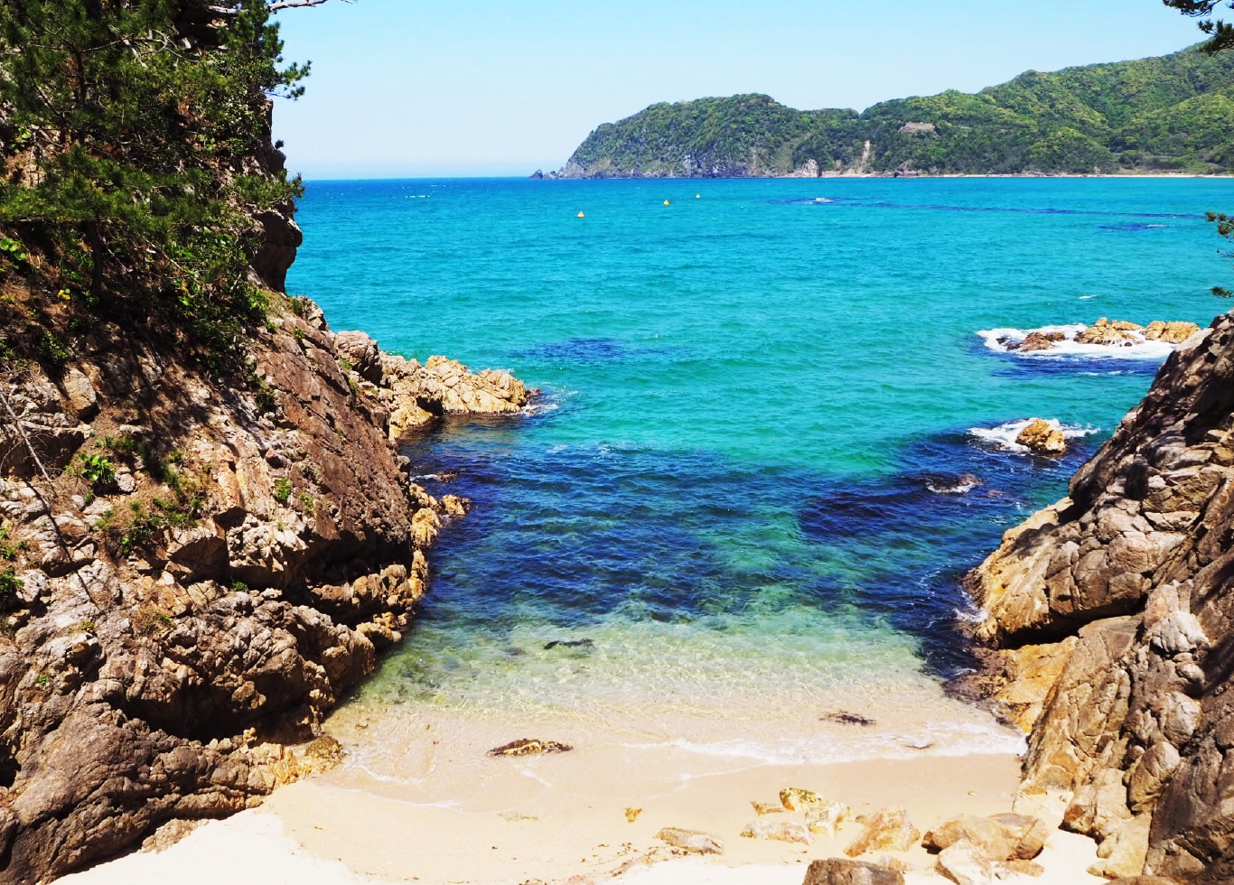 絶景と癒しを求めて 山陰海岸ジオパークをめぐる旅Premium関西