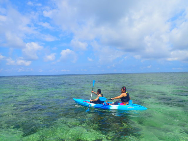 コバルトブルーに輝く伊根の青の洞窟