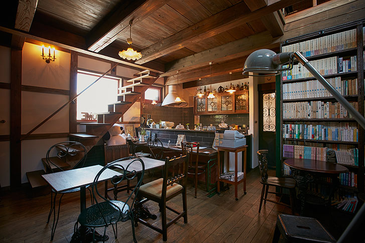 Amazon.co.jp: ヨーロッパのカフェがある暮らしと小さな幸せ eBook : Aya Kashiwabara, AyaKashiwabara: Kindleストア