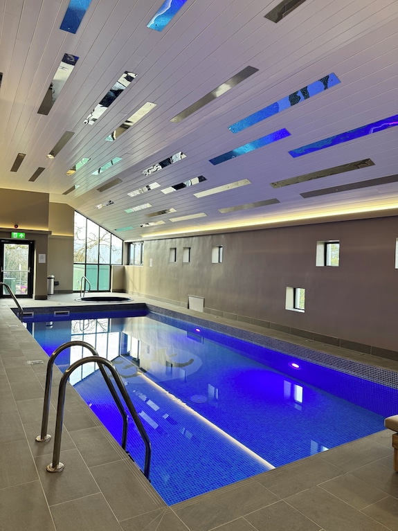 マクドナルド オールド イングランド ホテル＆スパ ボウネス・オン・ウィンダミア ： 最新料金：2025年