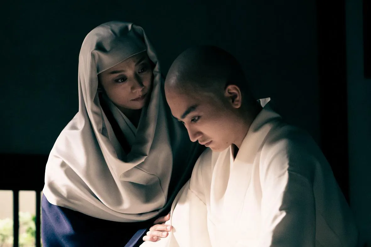 小栗旬、大泉洋らが武士として奮闘する姿が 『鎌倉殿の13人』ロケ写真＆番組ロゴ公開Real Soundリアルサウンド 映画部