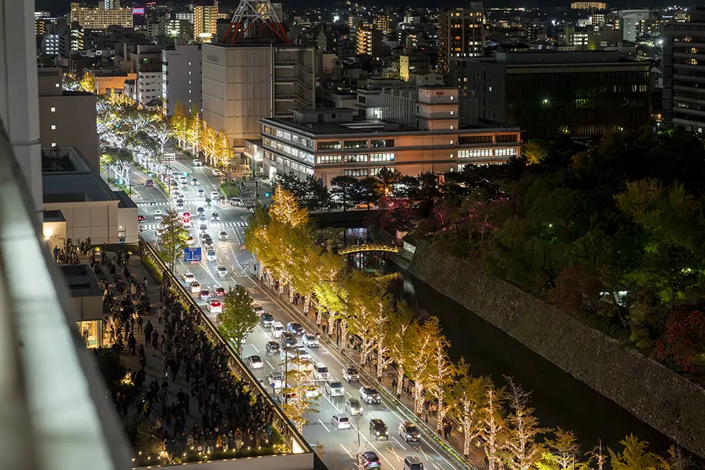 和歌山城〜光の回廊〜ライトアップ記念「WAKAYAMA LIGHTS 2024」和歌山城初、和歌山最大400機のドローンショー特別開催フェスタ・ルーチェ実行委員会のプレスリリース