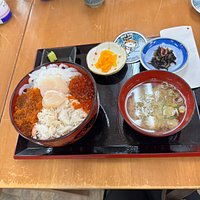間宮堂の絶品「塩帆立ラーメン」を完食した後は、いざ宗谷岬から函館までの北海道縦断旅のスタートです。ワッショイ建築