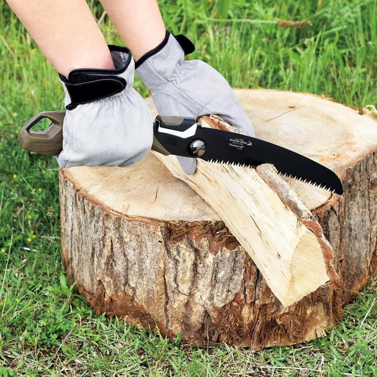 折りたたみ ノコギリ 折り畳み 18㎝ 剪定 DIY キャンプ アウトドアの通販 by みっちー's shopラクマ