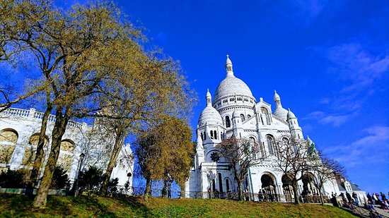 モンマルトルの丘 Paris Montmartre ・治安・美術館