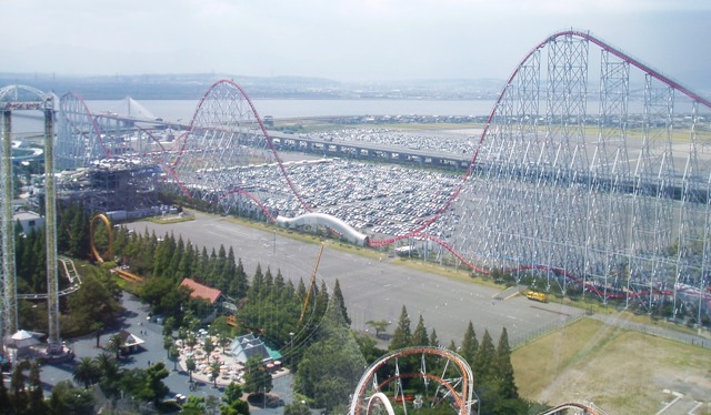 長島スパーランド「スチールドラゴン2000」 - 富士急ハイランドvsナガシマスパーランド 世界一のジェットコースター「絶叫マシン」対決