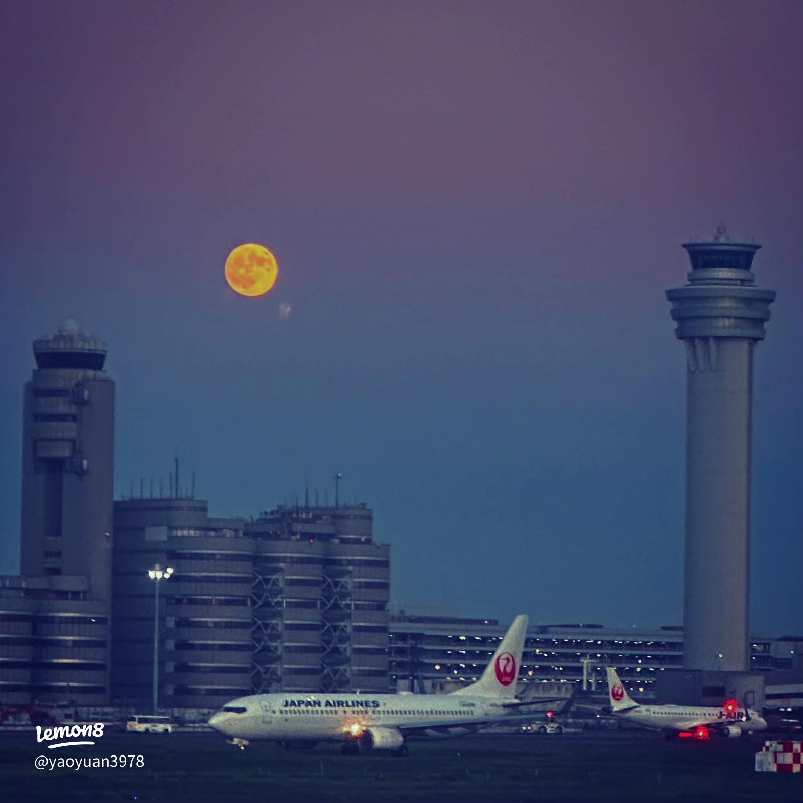 羽田空港 国際線ターミナル P5駐車場の夜景東京都大田区-こよなく夜景を愛する人へ