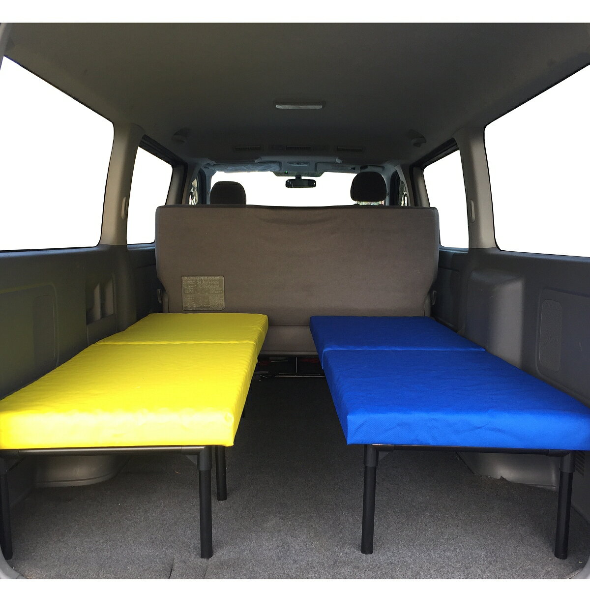 ハイエース車中泊ベッド自作しました！イレクターパイプで二段ベッド作りDRIMO