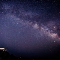 茨城県行方市の星空と筑波山の美しい夜景