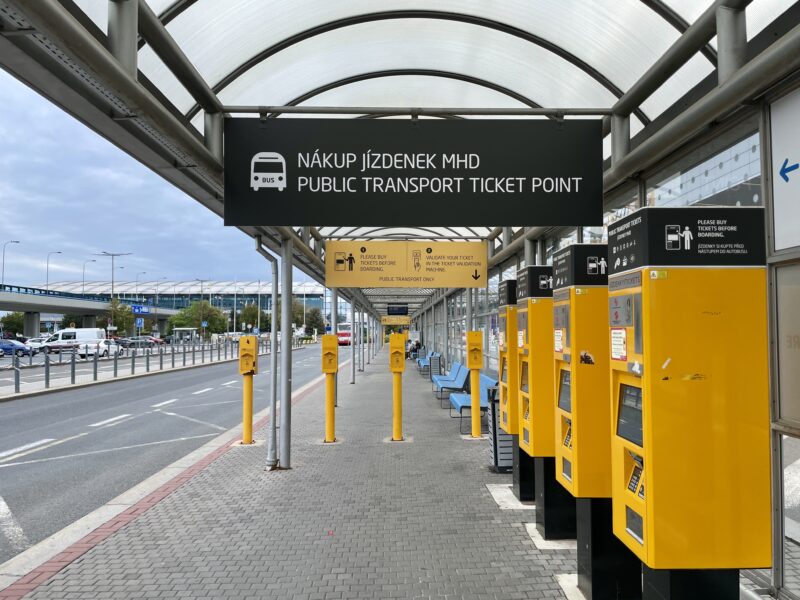 ヴァーツラフ・ハヴェル・プラハ国際空港からプラハ市内への行き方らんずえんど通信