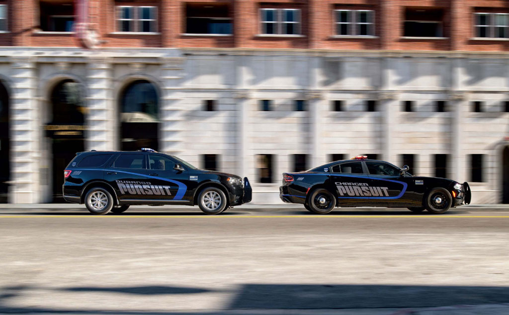 抵抗は無意味だ」アメリカ最速のパトカー トップ10Business Insider Japan