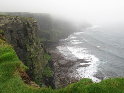 厳しい自然が作り出す神秘的な景観美！アイルランド・モハーの断崖の荒々しくも美しい絶景 - GOTRIP