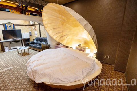 昭和ラブホ🏩だよ。 昭和ラブホ ラブホテル スベリ台 カプセルベッド 広島 CapCutTikTok