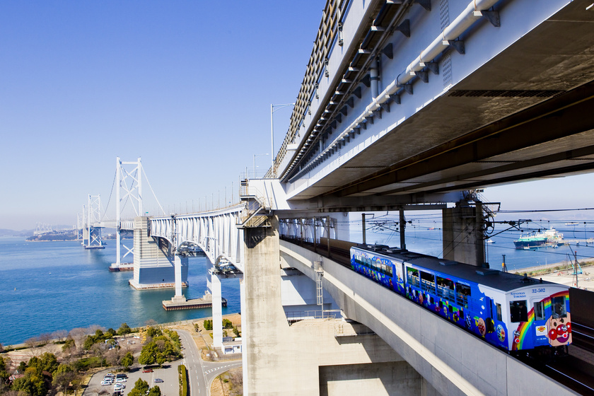 海の見える駅 電車を降りた瞬間広がる絶景10選！THE GATE日本の旅行観光マガジン・観光旅行情報掲載