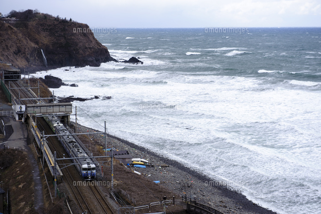 日本海に沈む美しい夕日が見られる青海川駅CAPA CAMERA WEB