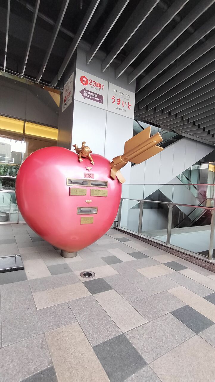 金沢駅のおみやげ・食事は改札外の金沢百番街に：デパ地下型のあんと，平積み集中レジのおみやげ処 - 北陸新幹線で行く，はじめての金沢