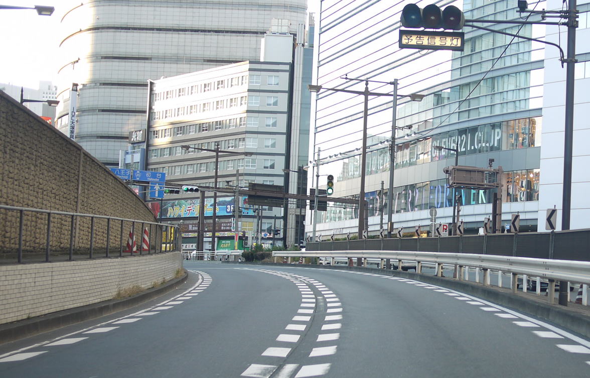 新宿御苑横の「環状第5の1号線 千駄ヶ谷 」 開通！俺の居場所まちの観察サイト