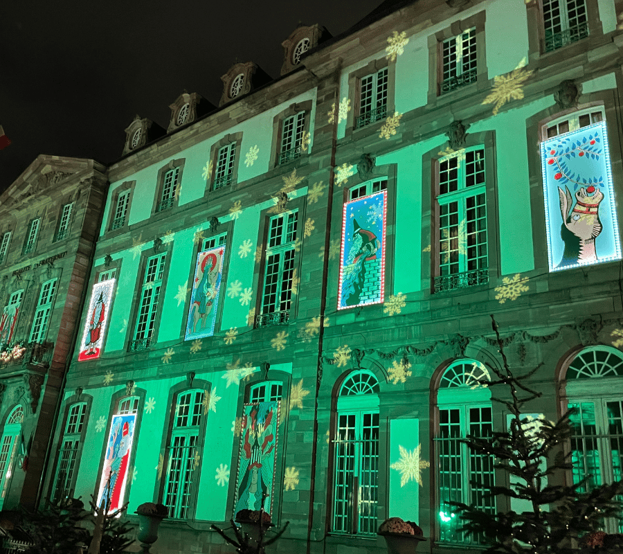 クリスマスの首都のマーケット フランスとドイツの文化が重なるストラスブールのクリスマスマーケットをご案内