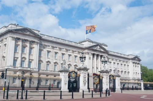 ロンドン バッキンガム宮殿 ステートルーム 入場チケット 即日発券楽天トラベル 観光体験