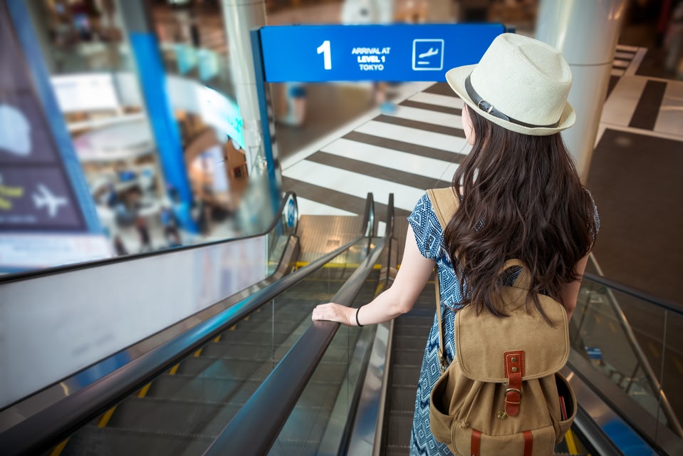 成田空港の国際線は何時間前に空港到着がおすすめ？搭乗までの流れも解説成田の格安航空券・LCCの比較検索予約サイト トラベリスト