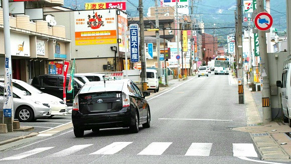 新宿駅西口が劇的進化! クルマ優先から人中心の広場へ大胆転換自動車交通トピックスJAF Mate Online