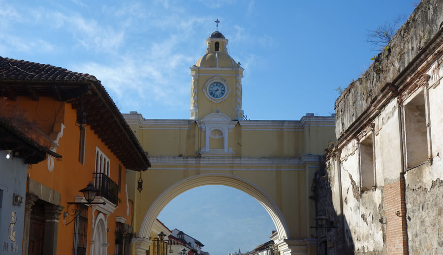 チチカステナンゴからアンティグアへ』アンティグア グアテマラ の旅行記・ブログ by そろばん学校珠江先生さん フォートラベル