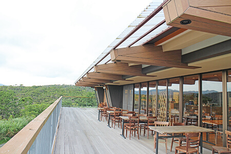 4月は過ごしやすい！沖縄旅行でのおすすめイベントと服装とは？沖縄ツーリスト