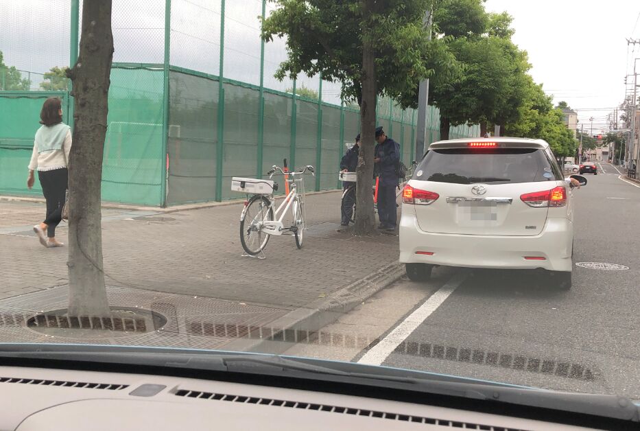 事故多発の交差点 ”目隠し”となっている『歩道橋や駐輪防止柵』さらに『自転車の危険走行』 事故は減らせる！？『全国最多→ランキング圏外』となった交差点も特集MBSニュース