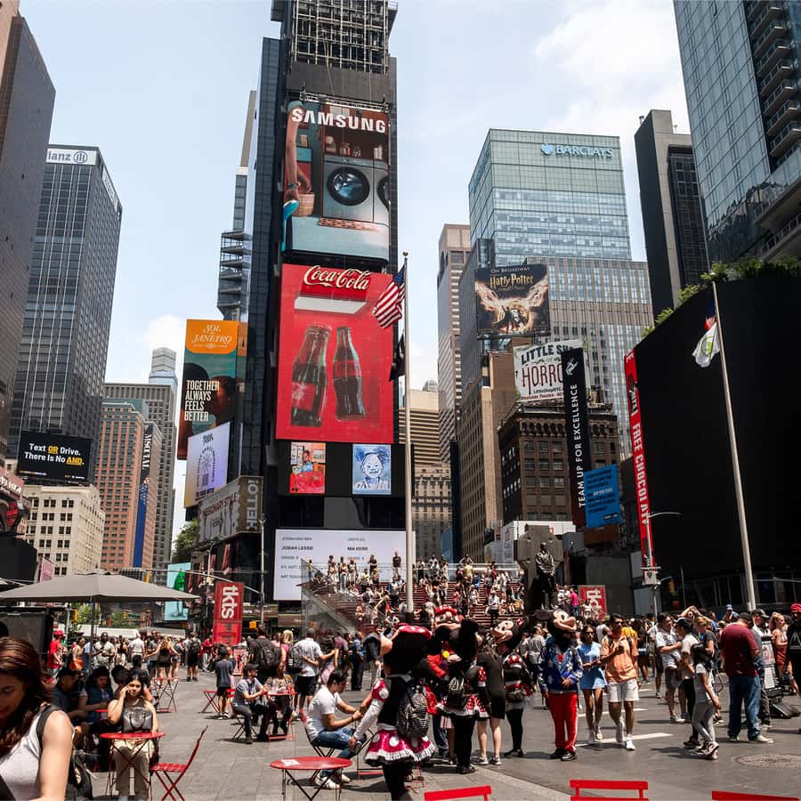 NYタイムズスクエアにPerfumeのビルボードが！Perfumeとグルメの日記