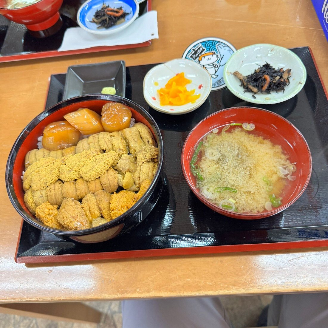 稚内の生うに丼「樺太食堂」北海道グルメ情報トマベル