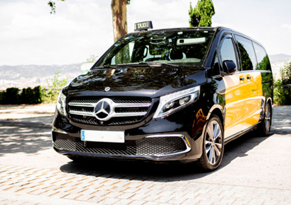 モンテレイ国際空港から市内への行き方。タクシーかバスでの移動。糸ぶろぐ