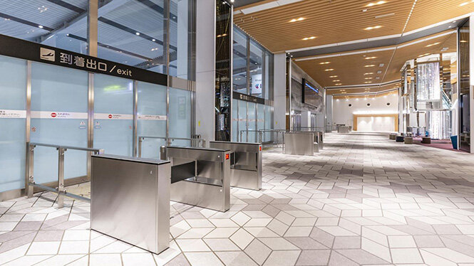 T1 国際線 出発関西国際空港