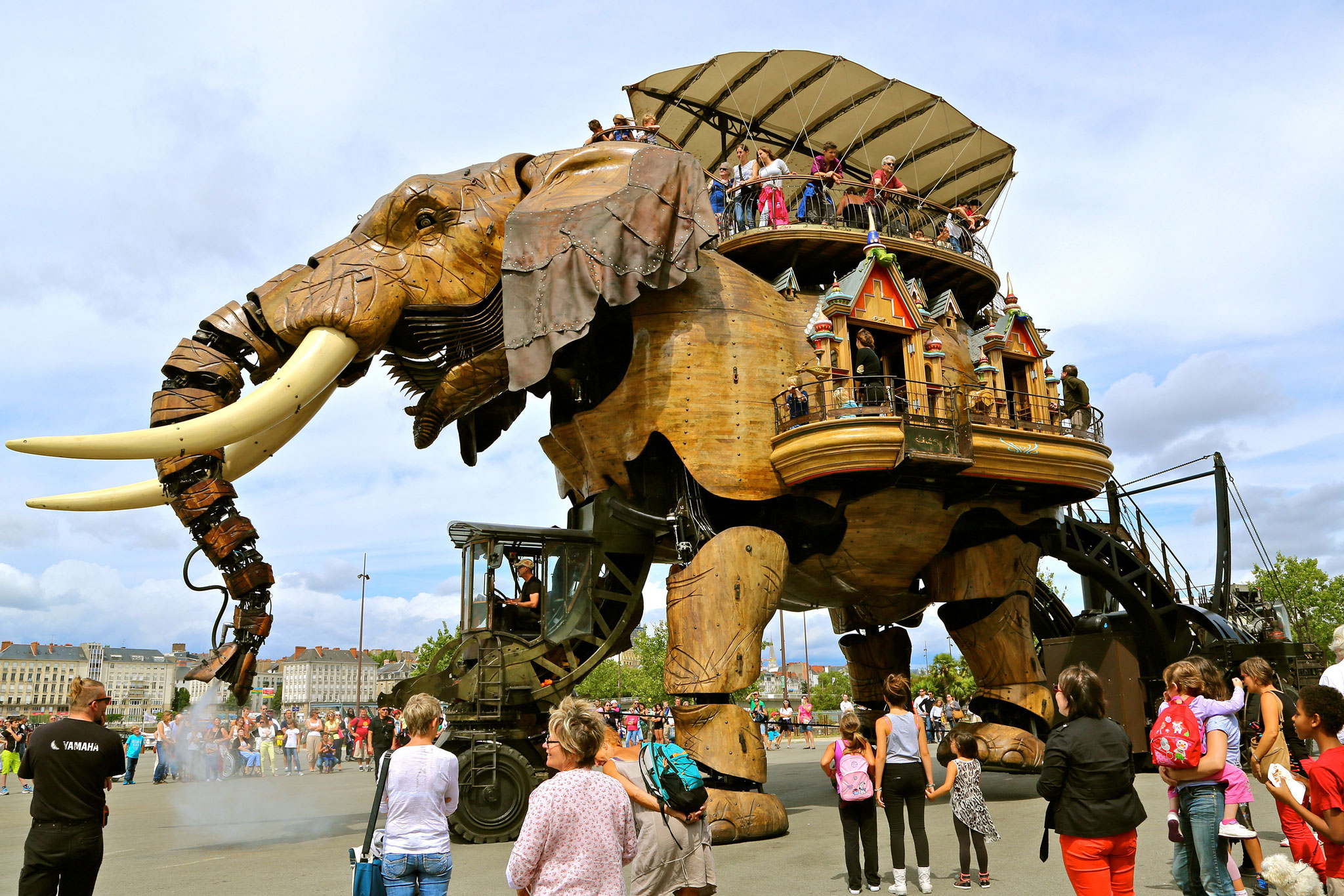 ロワールの古城フランス 旅行の観光・オプショナルツアー予約 VELTRA ベルトラ