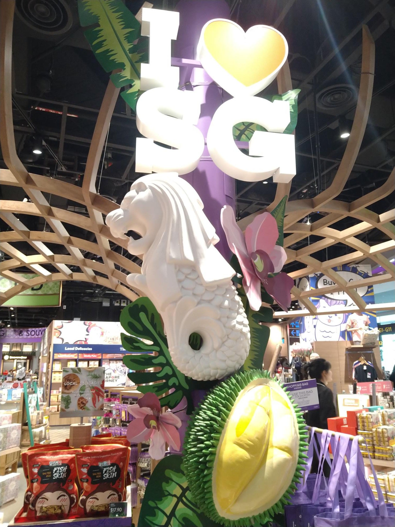 空港にあるとは思えない品揃え！チャンギ国際空港のFairPrice Finestで旅の準備もお土産探しも完璧