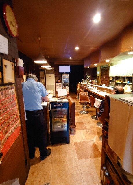 2025年最新 神保町 喫煙所：4つの無料スポット、最近1分で到着！ VapePenZone Japan