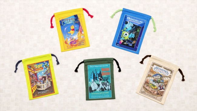 TDR“何が出るかお楽しみ”のグッズシリーズに新作！ 「ソアリン」などアトラクションポスターをデザイン＜東京ディズニーリゾート＞ - アイテム -クランクイン！トレンド