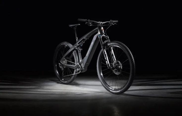 ポルシェの最新作は車ではなく電動自転車