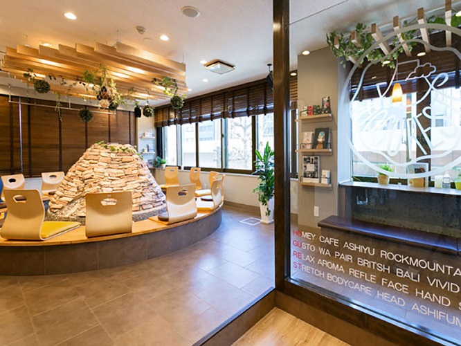 横浜大さん橋blue terminal♡山下公園の足湯カフェとコーデ♡♡BLUE DAISYのHappy timeへようこそ♪