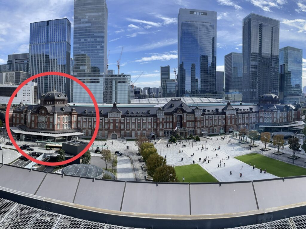 東京駅丸の内駅前広場