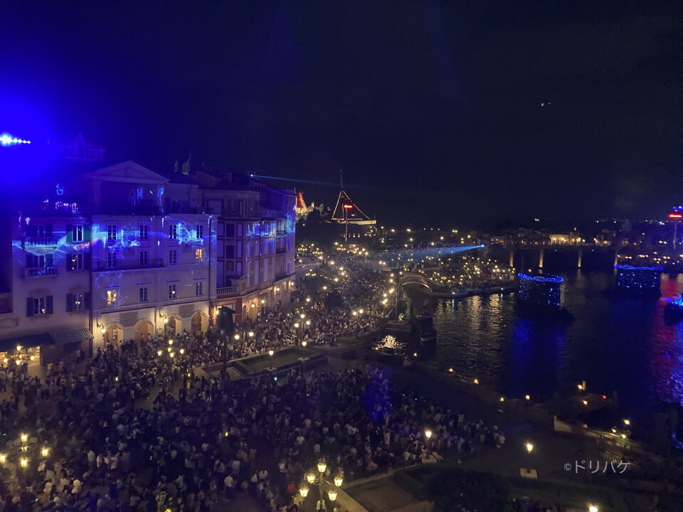 ミラコスタのパーシャルビューの展望について。来年4月に母親の誕生日祝いに- Yahoo!知恵袋