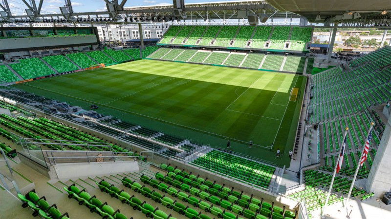 NBA レブロン・ジェームズの猛攻実らず、ルカ・ドンチッチ不発＆オースティン・リーブス退場でレイカーズは接戦を落とすバスケットボール総合情報サイト バスケットカウント BASKET COUNT