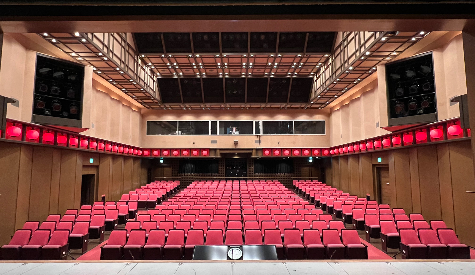 初演再演 チケット情報