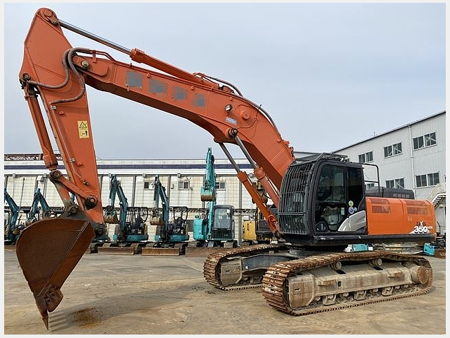 ショベルカーランド京都」でコドモ 操る ガチ ユンボ！オリコンニュース ORICON NEWS