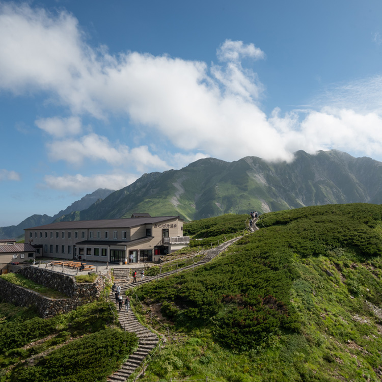 ぴえろ魔法少女シリーズ紹介 -魔法の天使クリィミーマミ- たいむましん