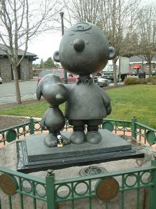 スヌーピーミュージアム」内部お披露目、グッズ500点＆「ピーナッツ」のカフェフードも充実 - 女子旅プレス