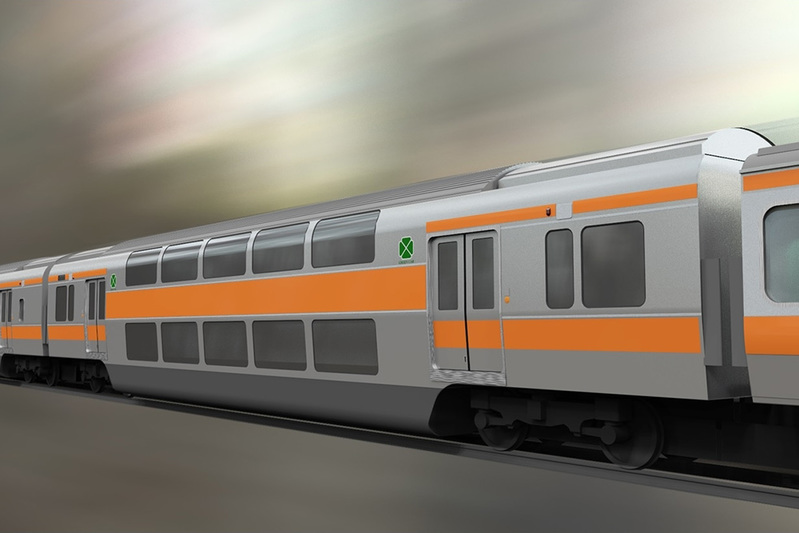 グランドE233 しばらく続く？中央線グリーン車 4両連結で試運転鉄道ファンの待合室