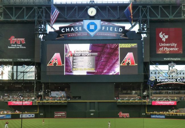 チェイスフィールドでのアリゾナ・ダイヤモンドバックスの野球の試合Klook